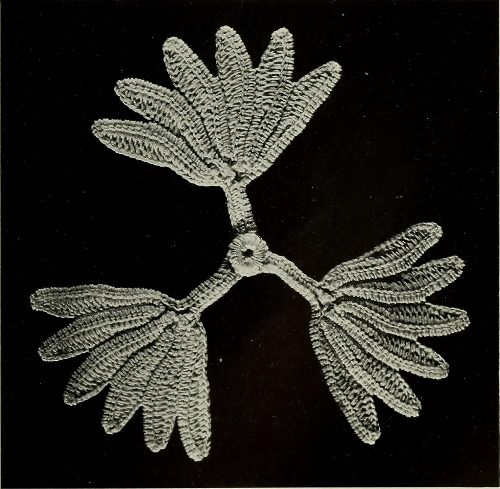 An illustration from Album de guipure d'Irlande, 1900, leaf 34