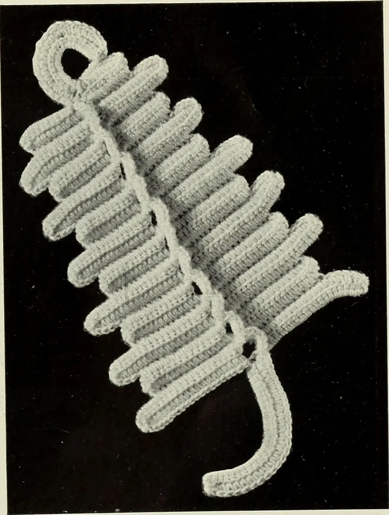 An illustration from Album de guipure d'Irlande, 1900, leaf 64