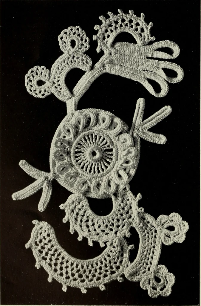 An illustration from Album de guipure d'Irlande, 1900, leaf 91