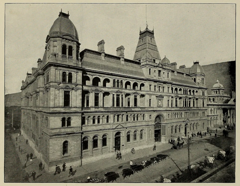An illustration from Album of photographic views of South Africa, 1903, leaf 10