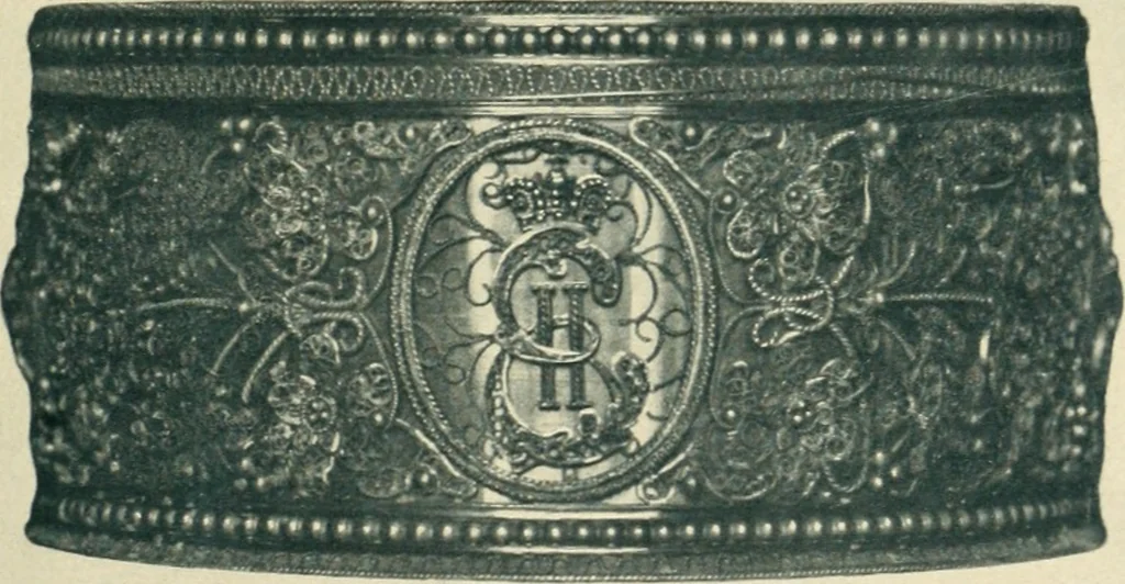 An illustration from Alfavitny ukazatel s.-peterburgskikh zolotykh i serebrianykh diel masterov, iuvelirov, graverov i proch., 1714-1814, 1907, leaf 12