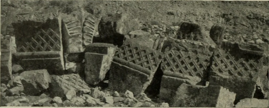 An illustration from Altai-Iran und VÃ¶lkerwanderung : ziergeschichtliche Untersuchungen Ã¼ber die Eintritt der Wander- und NordvÃ¶lker in die TreibhÃ¤user geistigen Lebens, 1917, leaf 229