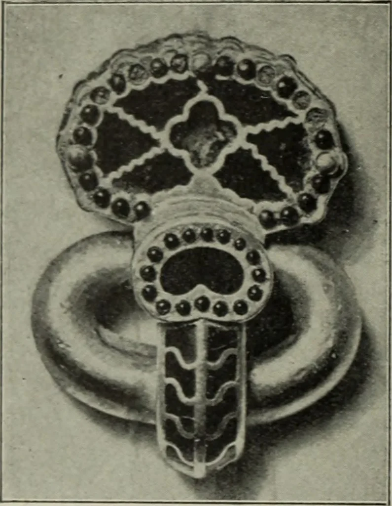 An illustration from Altai-Iran und VÃ¶lkerwanderung : ziergeschichtliche Untersuchungen Ã¼ber die Eintritt der Wander- und NordvÃ¶lker in die TreibhÃ¤user geistigen Lebens, 1917, leaf 99