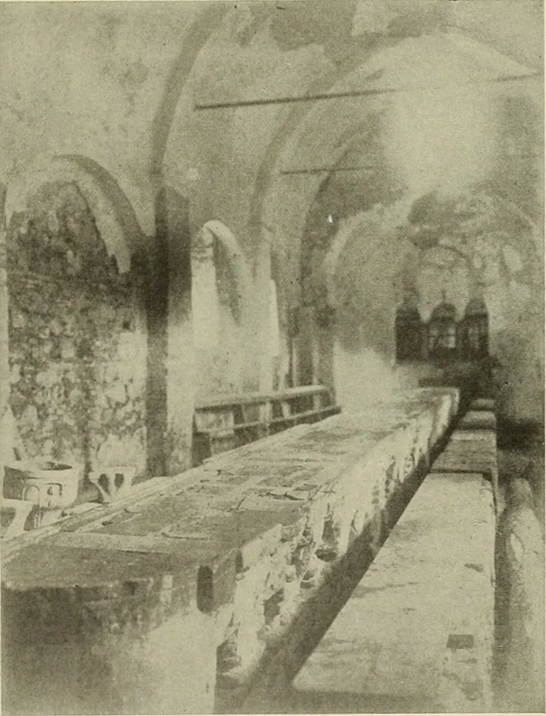 An illustration from Altchristliche und byzantinische Kunst, 1914, leaf 162