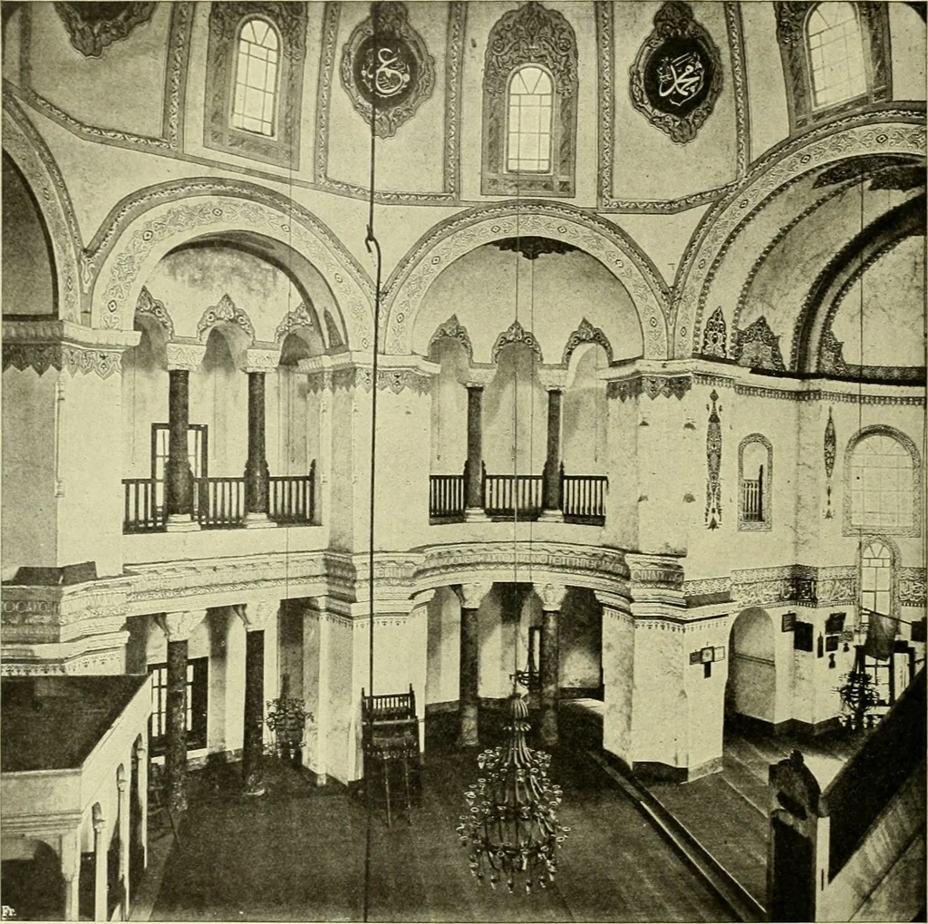 An illustration from Altchristliche und byzantinische Kunst, 1914, leaf 29
