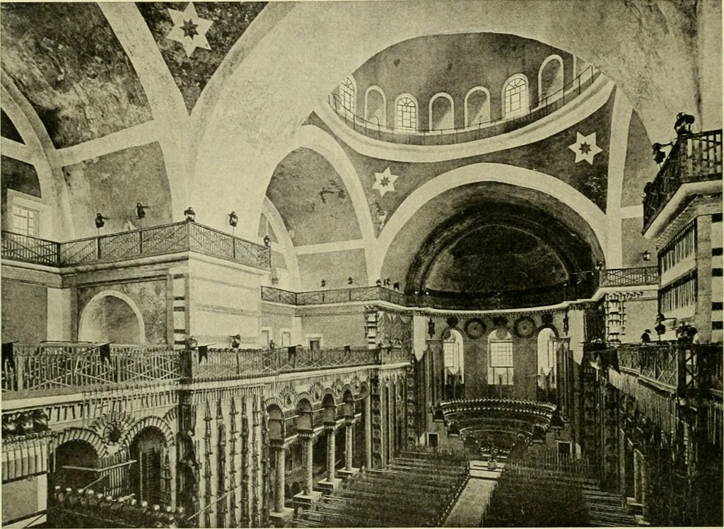 An illustration from Altchristliche und byzantinische Kunst, 1914, leaf 39