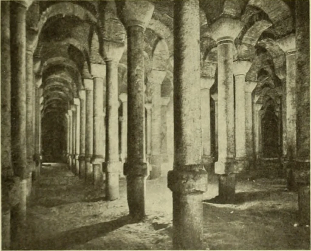 An illustration from Altchristliche und byzantinische Kunst, 1914, leaf 63