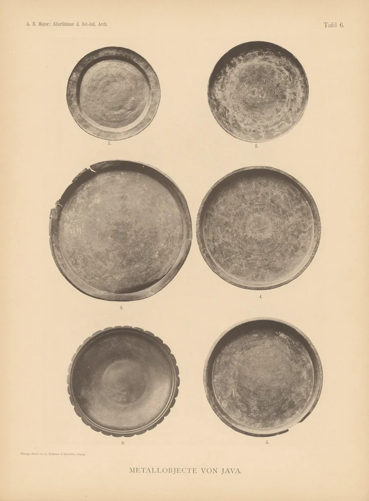 An illustration from Alterthümer aus dem Ostindischen Archipel und angrenzenden gebieten : unter besonderer Berücksichtigung derjenigen aus der hinduischen Zeit, 1884, leaf 42