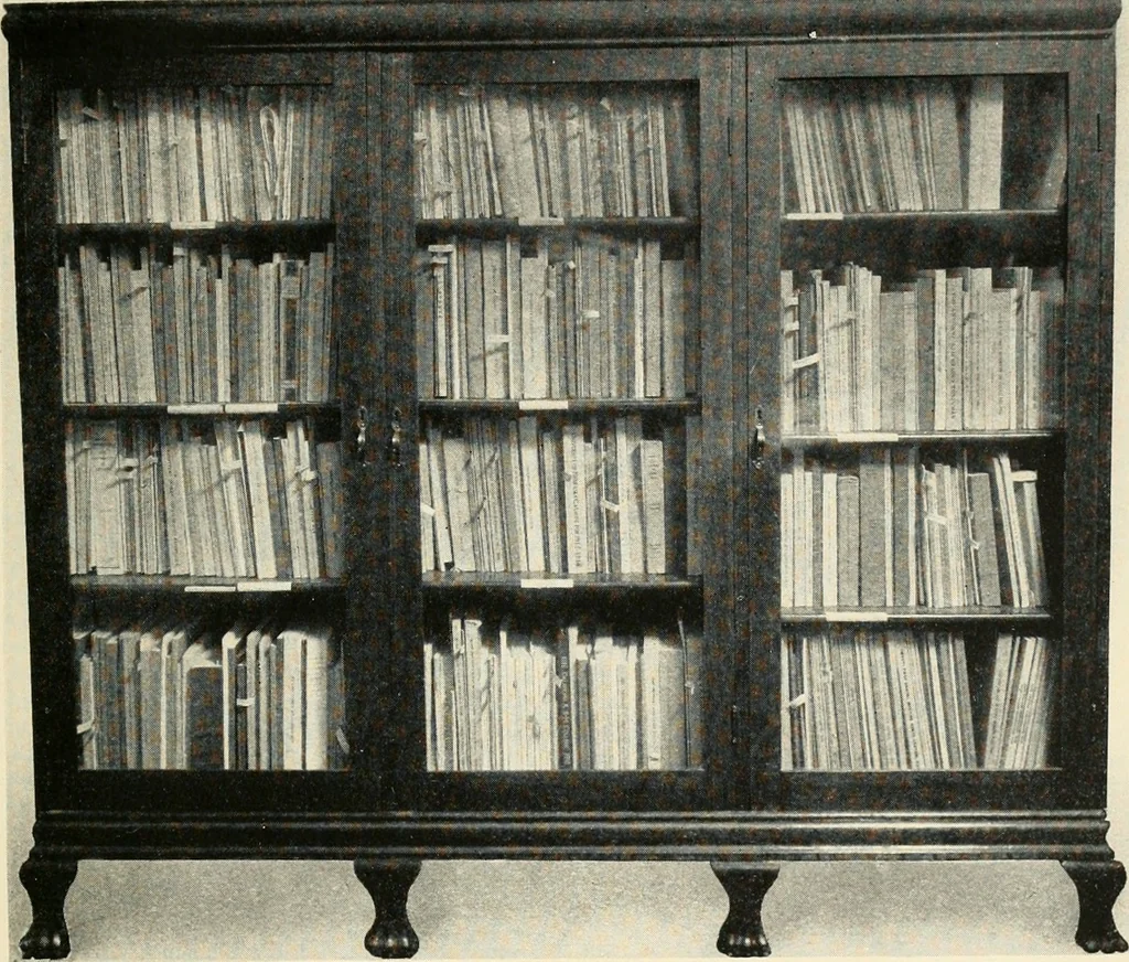An illustration from The American college catalog; a book of information, with suggestions for the improvement of catalogs and other publications of colleges and schools, 1917, leaf 42