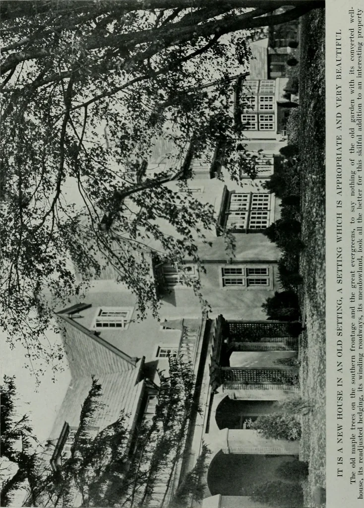 An illustration from American country houses of to-day; an illustrated account of some excellent houses built and gardens planted during the last few years, showing unmistakable influence of the modern trend in ideals architectural, 1915, leaf 105