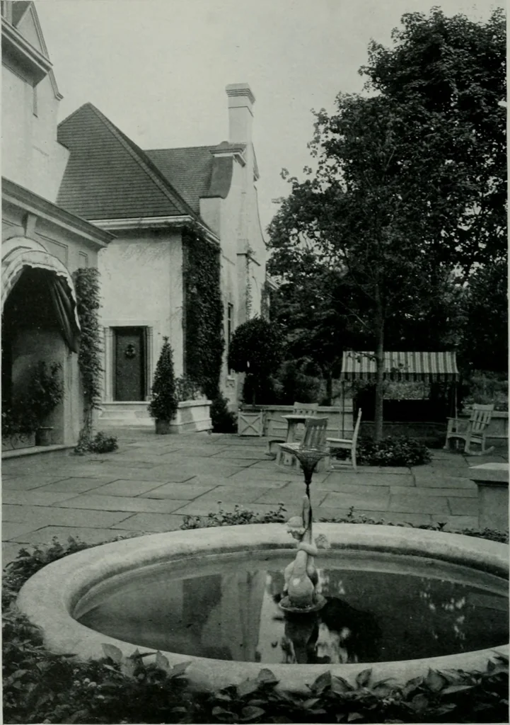 An illustration from American country houses of to-day; an illustrated account of some excellent houses built and gardens planted during the last few years, showing unmistakable influence of the modern trend in ideals architectural, 1915, leaf 109