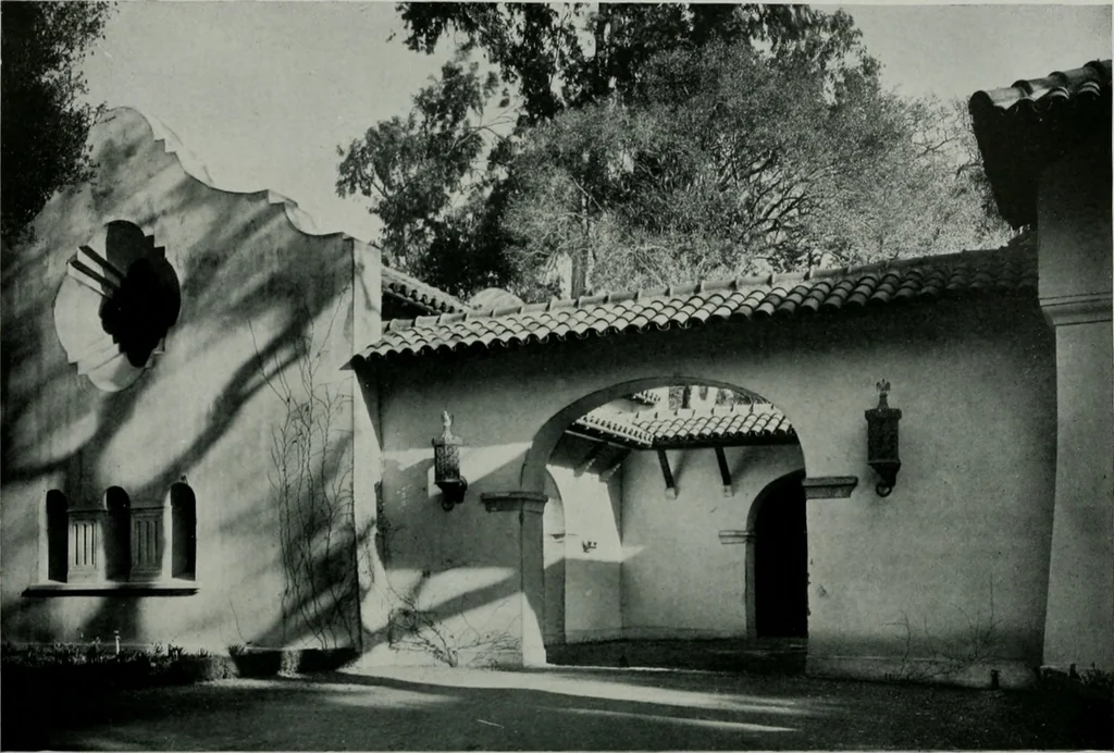 An illustration from American country houses of to-day; an illustrated account of some excellent houses built and gardens planted during the last few years, showing unmistakable influence of the modern trend in ideals architectural, 1915, leaf 175