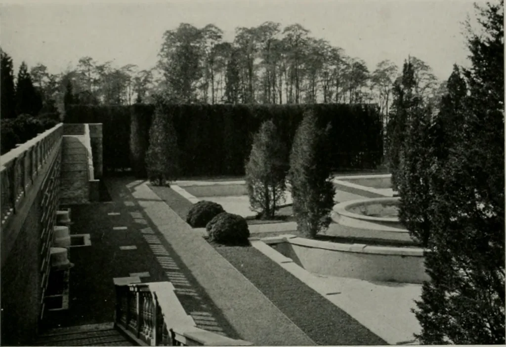 An illustration from American country houses of to-day; an illustrated account of some excellent houses built and gardens planted during the last few years, showing unmistakable influence of the modern trend in ideals architectural, 1915, leaf 242