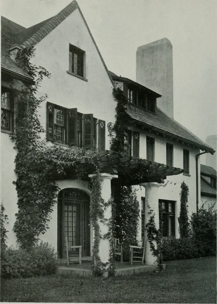 An illustration from American country houses of to-day; an illustrated account of some excellent houses built and gardens planted during the last few years, showing unmistakable influence of the modern trend in ideals architectural, 1915, leaf 25