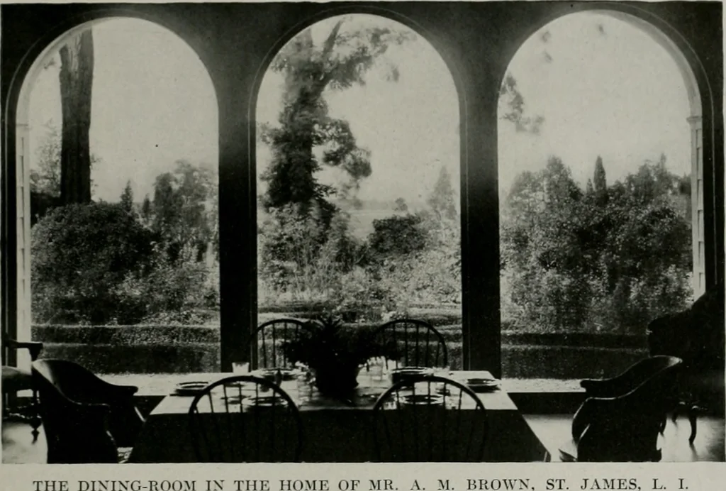 An illustration from American country houses of to-day; an illustrated account of some excellent houses built and gardens planted during the last few years, showing unmistakable influence of the modern trend in ideals architectural, 1915, leaf 390
