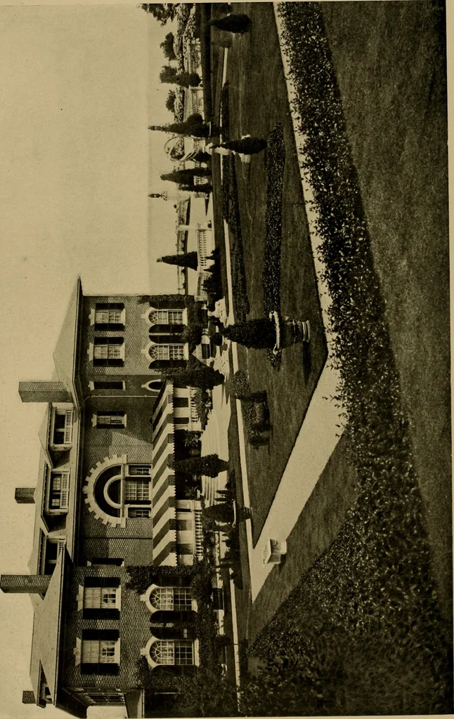 An illustration from American estates and gardens, 1904, leaf 121