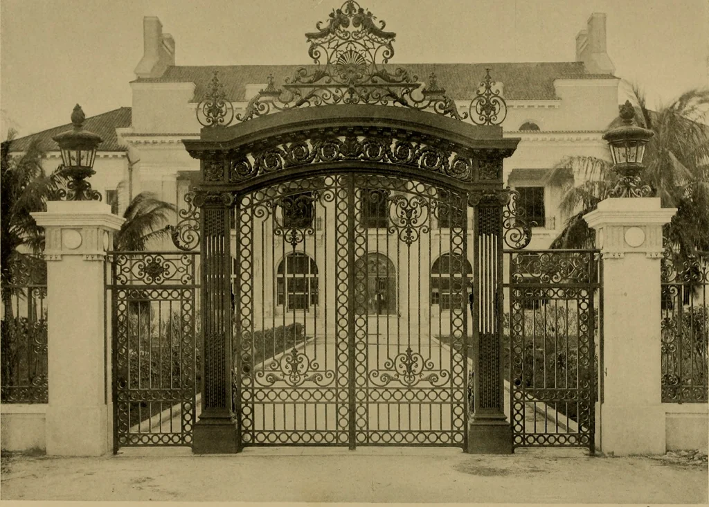 An illustration from American estates and gardens, 1904, leaf 129