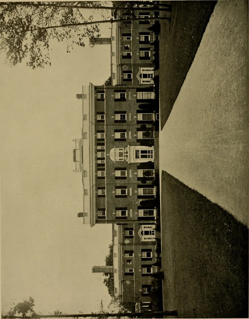 An illustration from American estates and gardens, 1904, leaf 173