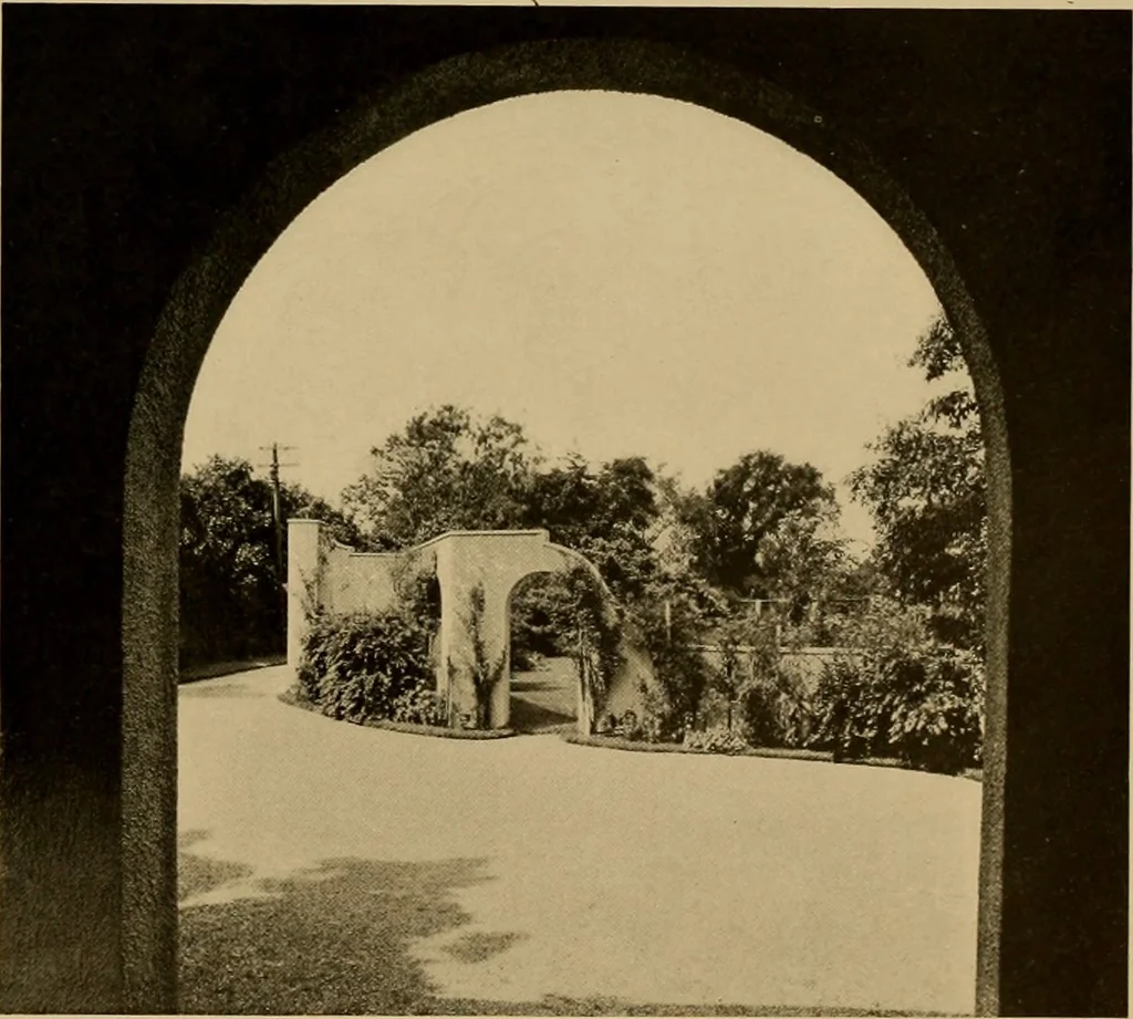 An illustration from American estates and gardens, 1904, leaf 210