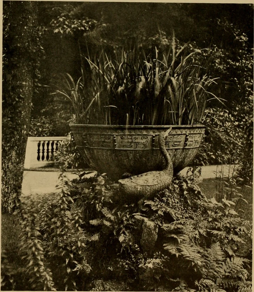 An illustration from American estates and gardens, 1904, leaf 332