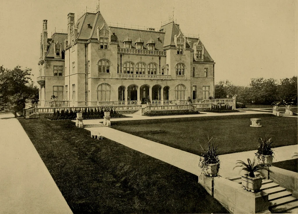 An illustration from American estates and gardens, 1904, leaf 91