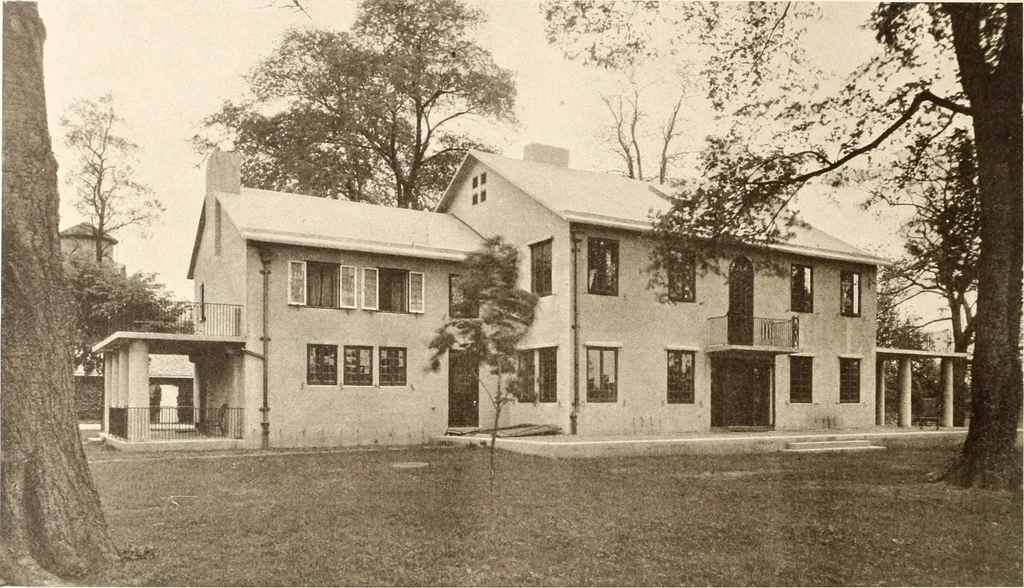 An illustration from American homes and gardens, 1905, leaf 101
