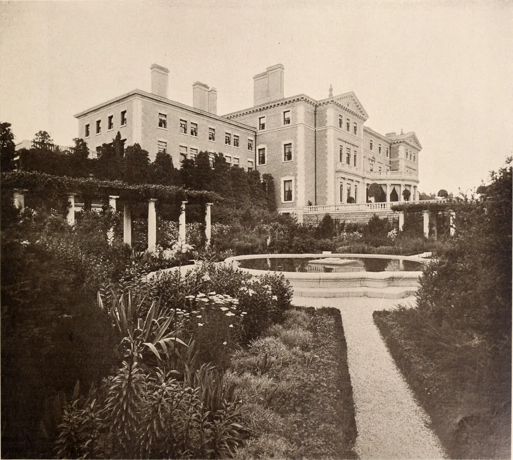 An illustration from American homes and gardens, 1905, leaf 386
