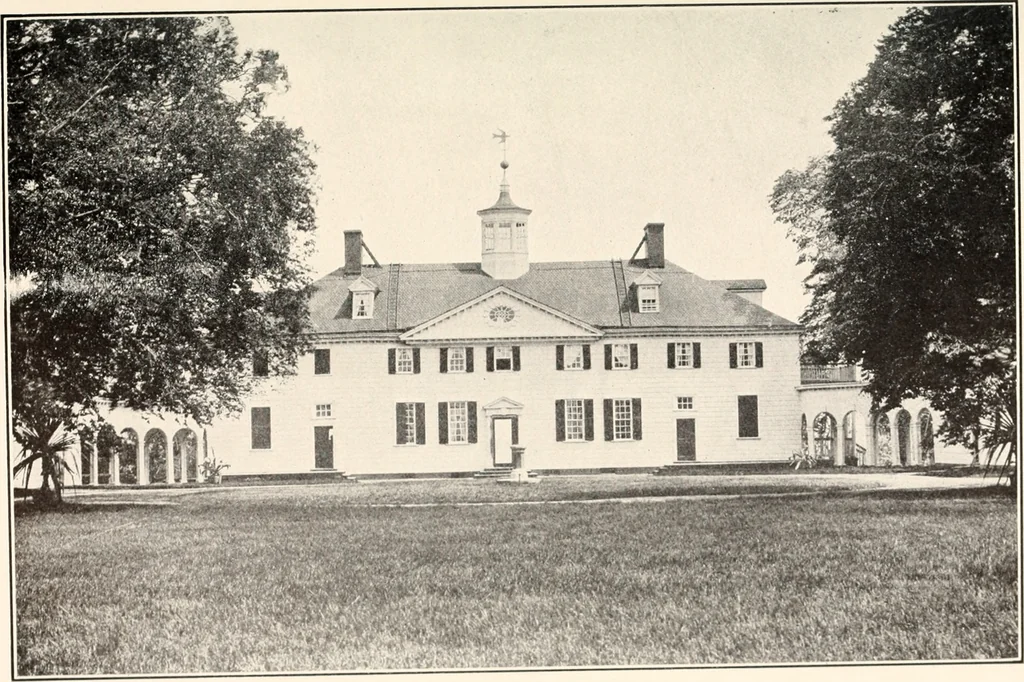 An illustration from American renaissance; a review of domestic architecture, 1904, leaf 124