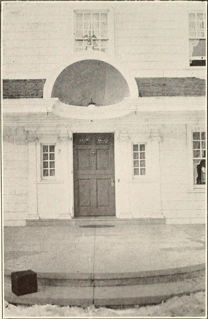 An illustration from American renaissance; a review of domestic architecture, 1904, leaf 176