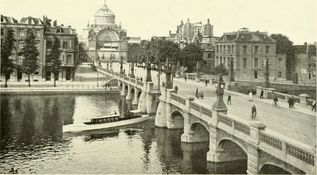 An illustration from Amsterdam et Harlem, 1913, leaf 110