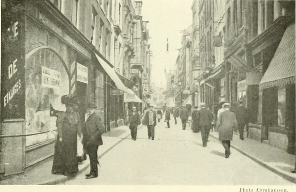 An illustration from Amsterdam et Harlem, 1913, leaf 14