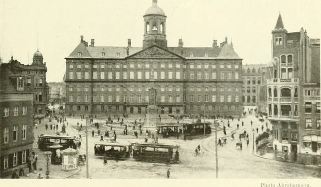 An illustration from Amsterdam et Harlem, 1913, leaf 26