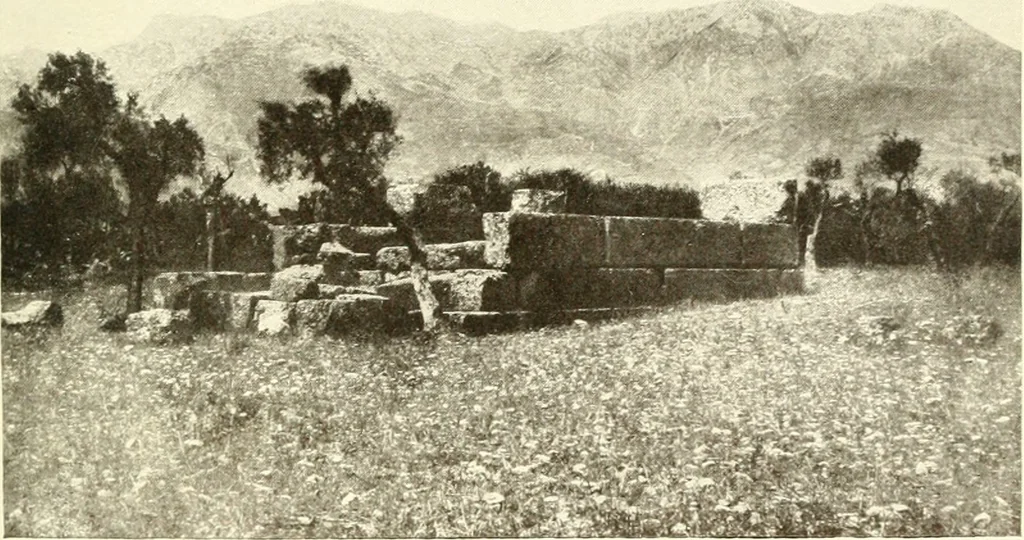 An illustration from Ancient Greece : a sketch of its art, literature & philosophy viewed in connexion with its external history from earliest times to the age of Alexander the Great, 1915, leaf 366