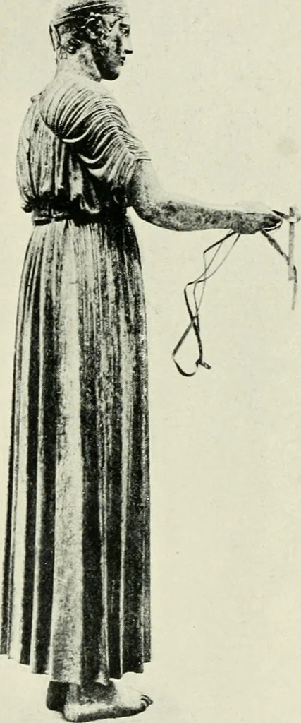 An illustration from Ancient and medieval art : a short history, 1914, leaf 9
