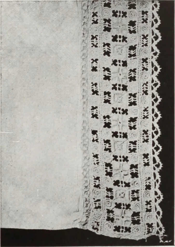 An illustration from Antiche trine italiane : trine ad ago, 1908, leaf 180