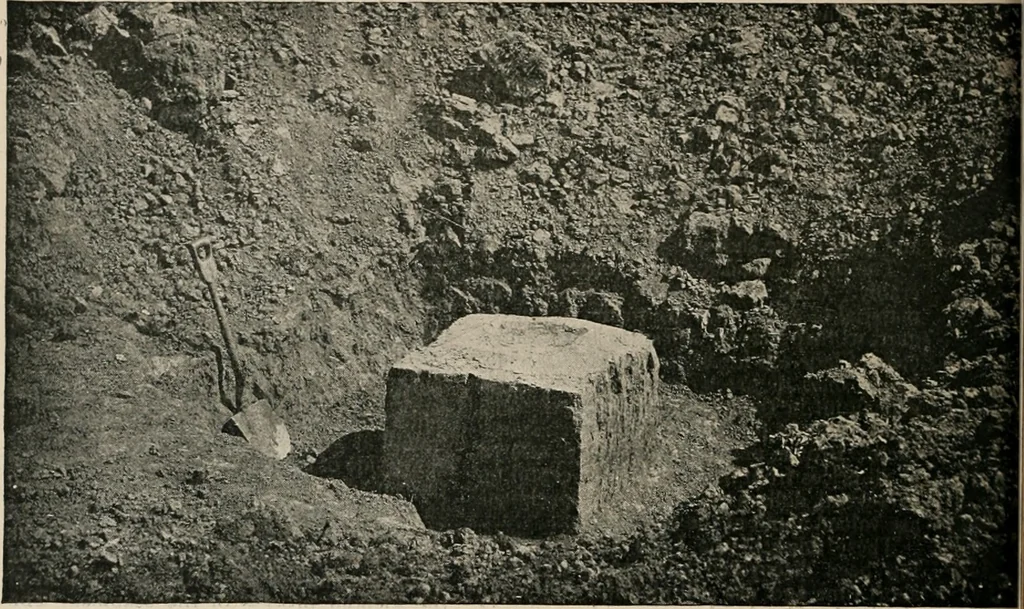An illustration from The Antiquarian [serial], 1897, leaf 163