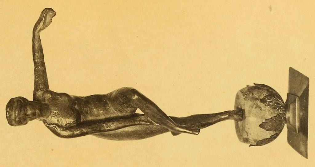 An illustration from Antiquités égyptiennes, grecques & romaines : marbres, bronzes verrerie, céramique, orféverie & objets divers provenant de l'ancienne collection Borelli Bey, appartenent à M. H. dont la vente aura lieu à Paris, Hotel Drouot, les mercredi 11 jeudi 12 et vendredi 13 juin 1913, 1913, leaf 193