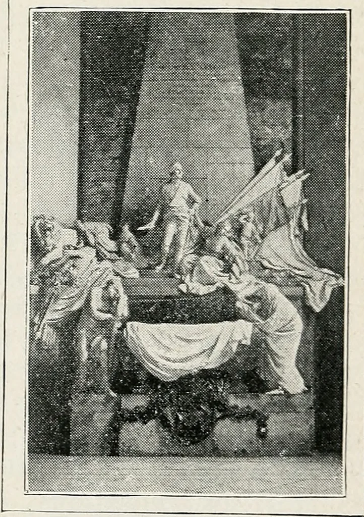 An illustration from Apollo : histoire générale des arts plastiques professée en 1902-1903 à l'École du Louvre, 1907, leaf 294