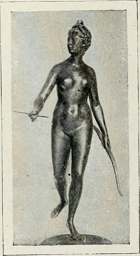 An illustration from Apollo : histoire générale des arts plastiques professée en 1902-1903 à l'École du Louvre, 1907, leaf 295