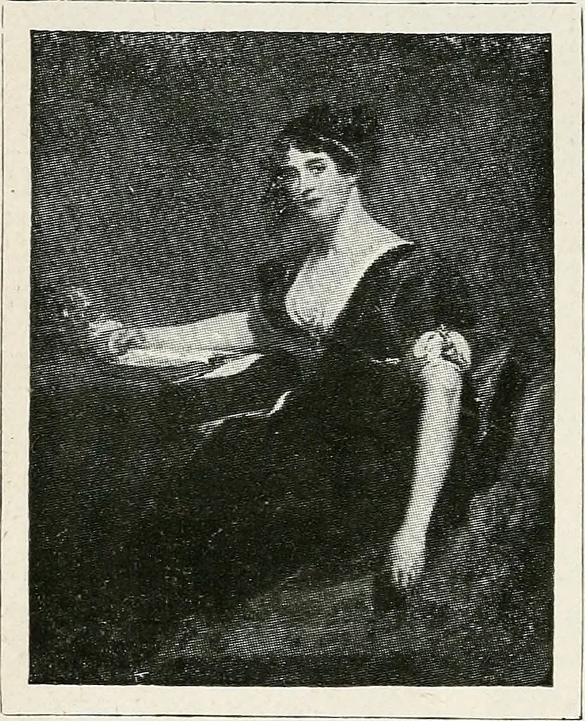 An illustration from Apollo : histoire générale des arts plastiques professée en 1902-1903 à l'École du Louvre, 1907, leaf 301