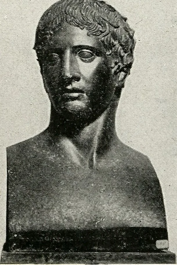 An illustration from Apollo : histoire générale des arts plastiques professée en 1902-1903 à l'École du Louvre, 1907, leaf 55