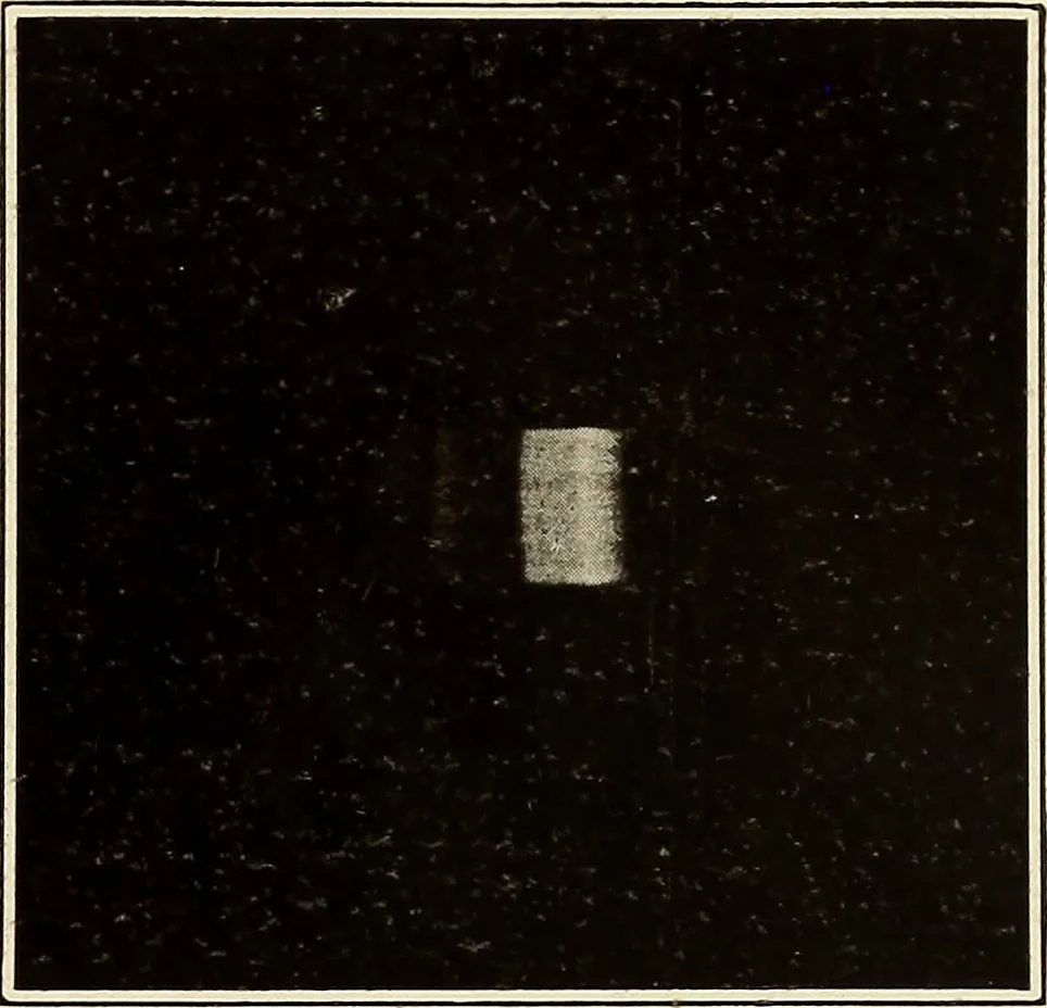 An illustration from Application of dicyanin to the photography of stellar spectra, 1919, leaf 26