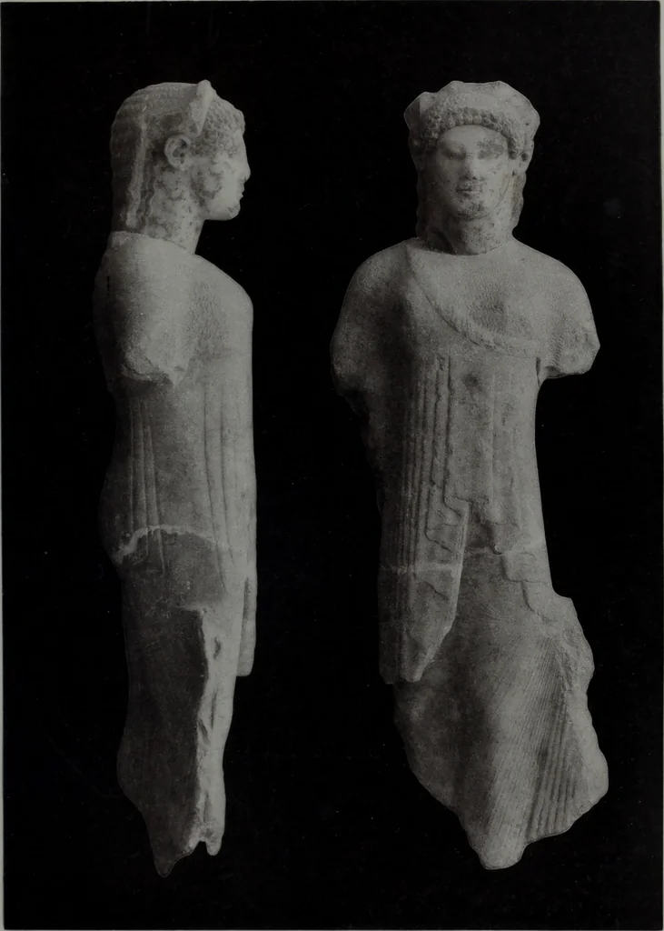An illustration from Archaiologik ephmeris : ekdidomen hypo ts en Athnais Archaiologiks Hetairias, 1862, leaf 120
