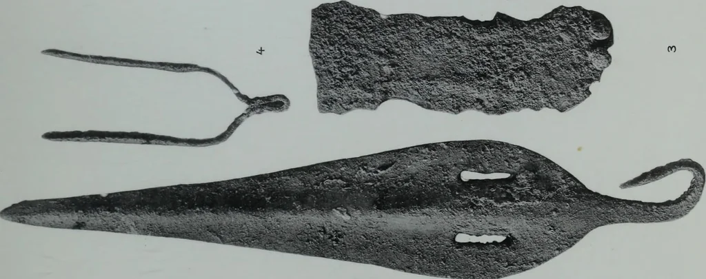An illustration from Archaiologik ephmeris : ekdidomen hypo ts en Athnais Archaiologiks Hetairias, 1862, leaf 302