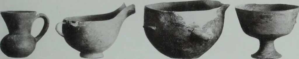 An illustration from Archaiologik ephmeris : ekdidomen hypo ts en Athnais Archaiologiks Hetairias, 1862, leaf 454