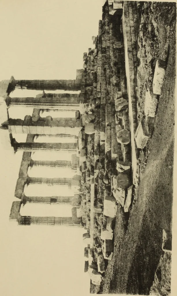 An illustration from Archaiologik ephmeris : ekdidomen hypo ts en Athnais Archaiologiks Hetairias, 1862, leaf 140