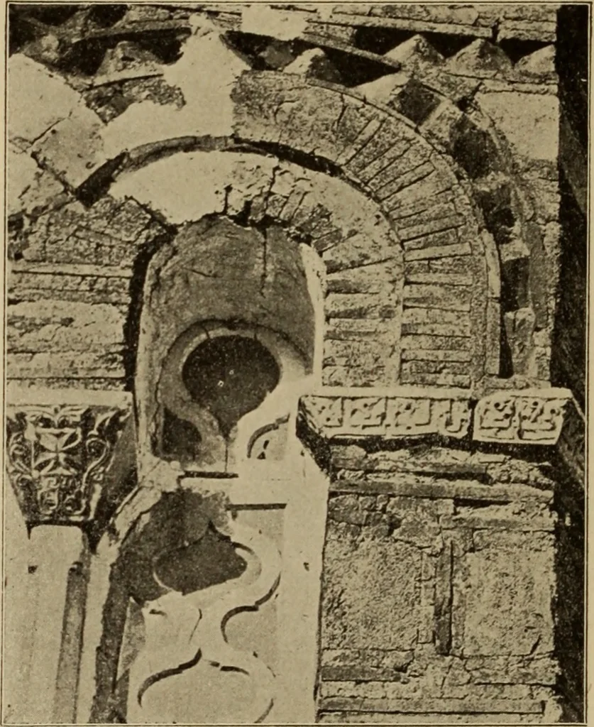 An illustration from Archaiologik ephmeris : ekdidomen hypo ts en Athnais Archaiologiks Hetairias, 1862, leaf 331