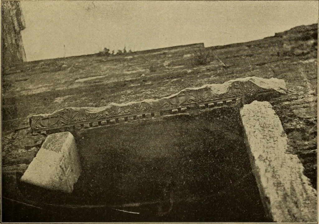 An illustration from Archaiologik ephmeris : ekdidomen hypo ts en Athnais Archaiologiks Hetairias, 1862, leaf 336