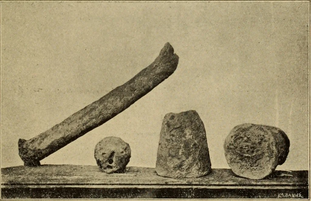 An illustration from Archaiologik ephmeris : ekdidomen hypo ts en Athnais Archaiologiks Hetairias, 1862, leaf 380