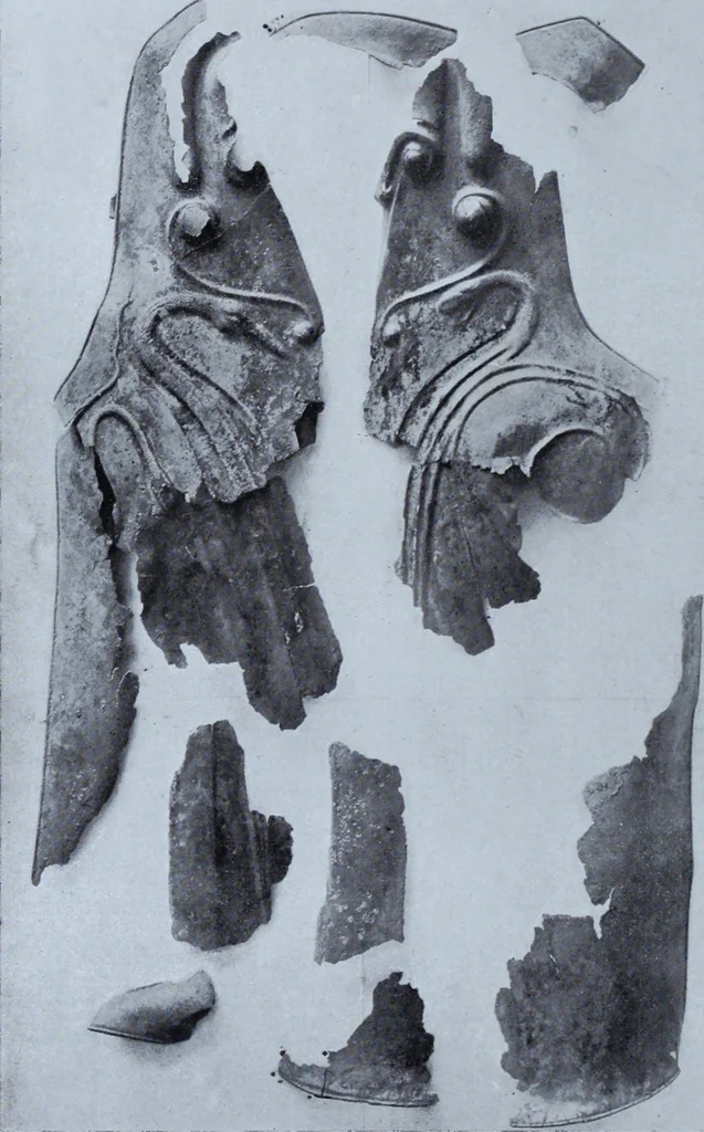 An illustration from Archaiologik ephmeris : ekdidomen hypo ts en Athnais Archaiologiks Hetairias, 1862, leaf 111